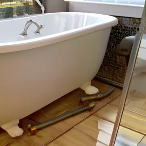 Душевая или ванна: как решение влияет на сантехнические работы