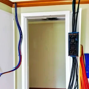 Чистовая электрика в квартире: что устанавливают после отделки