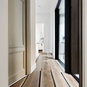 Двери под светлый пол и белые стены: какие сочетания смотрятся гармонично